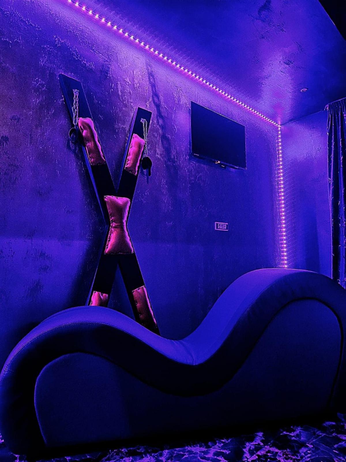 Love Room Bukurešť Exteriér fotografie